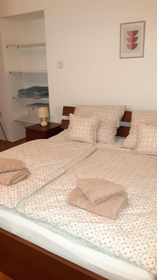 Citypark Classic Downtown Apartment Budapest Eksteriør bilde