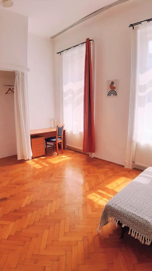 Citypark Classic Downtown Apartment Budapest Eksteriør bilde